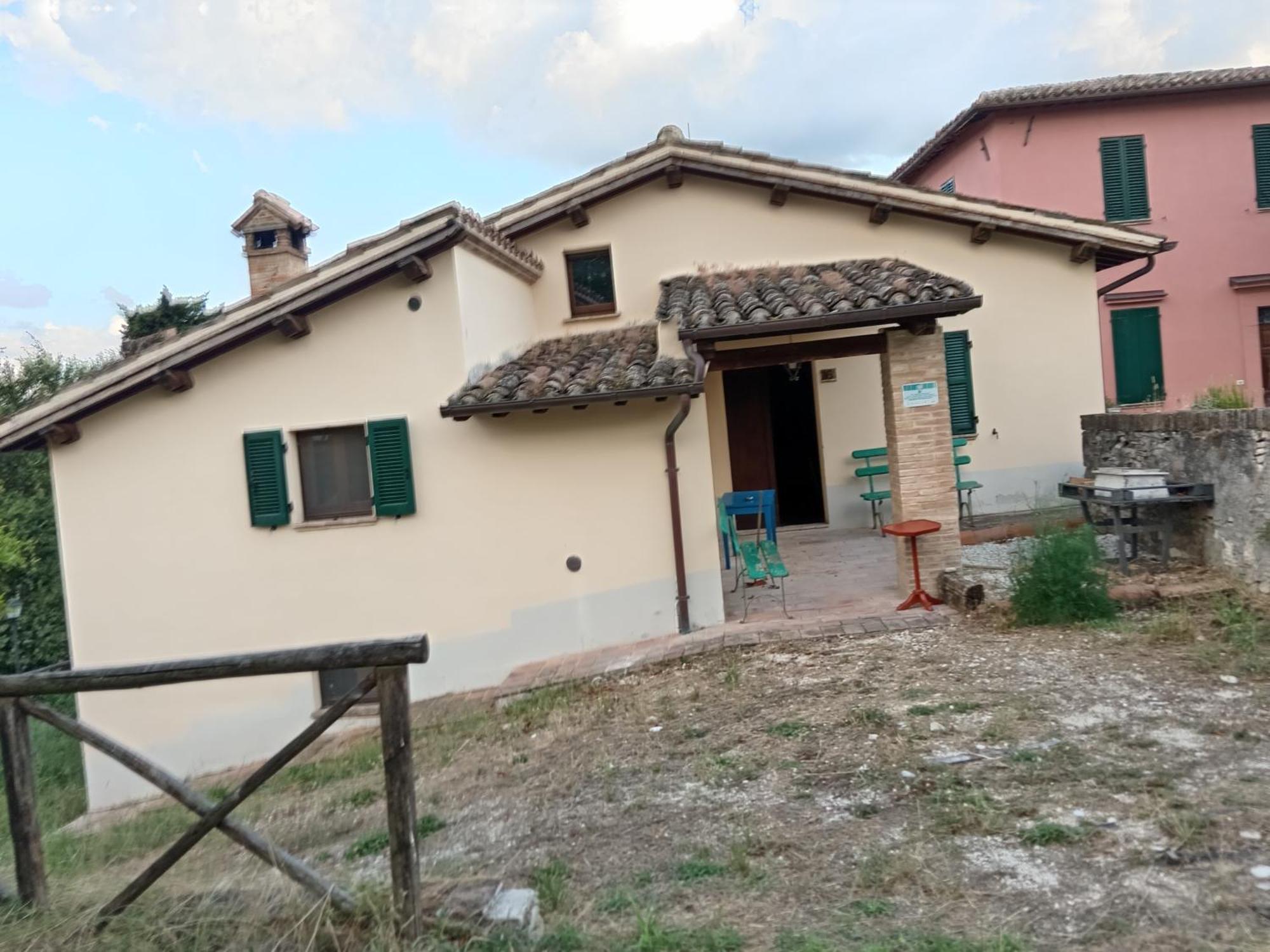 Villa Claudi Camerino Eksteriør billede